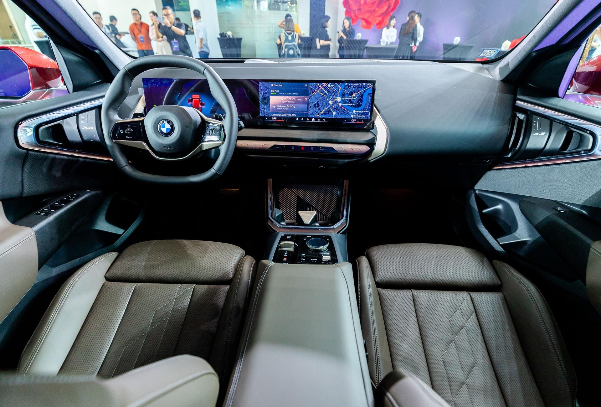 BMW X3 ho&agrave;n to&agrave;n mới mạnh mẽ, đa dụng, đậm chất thể thao.