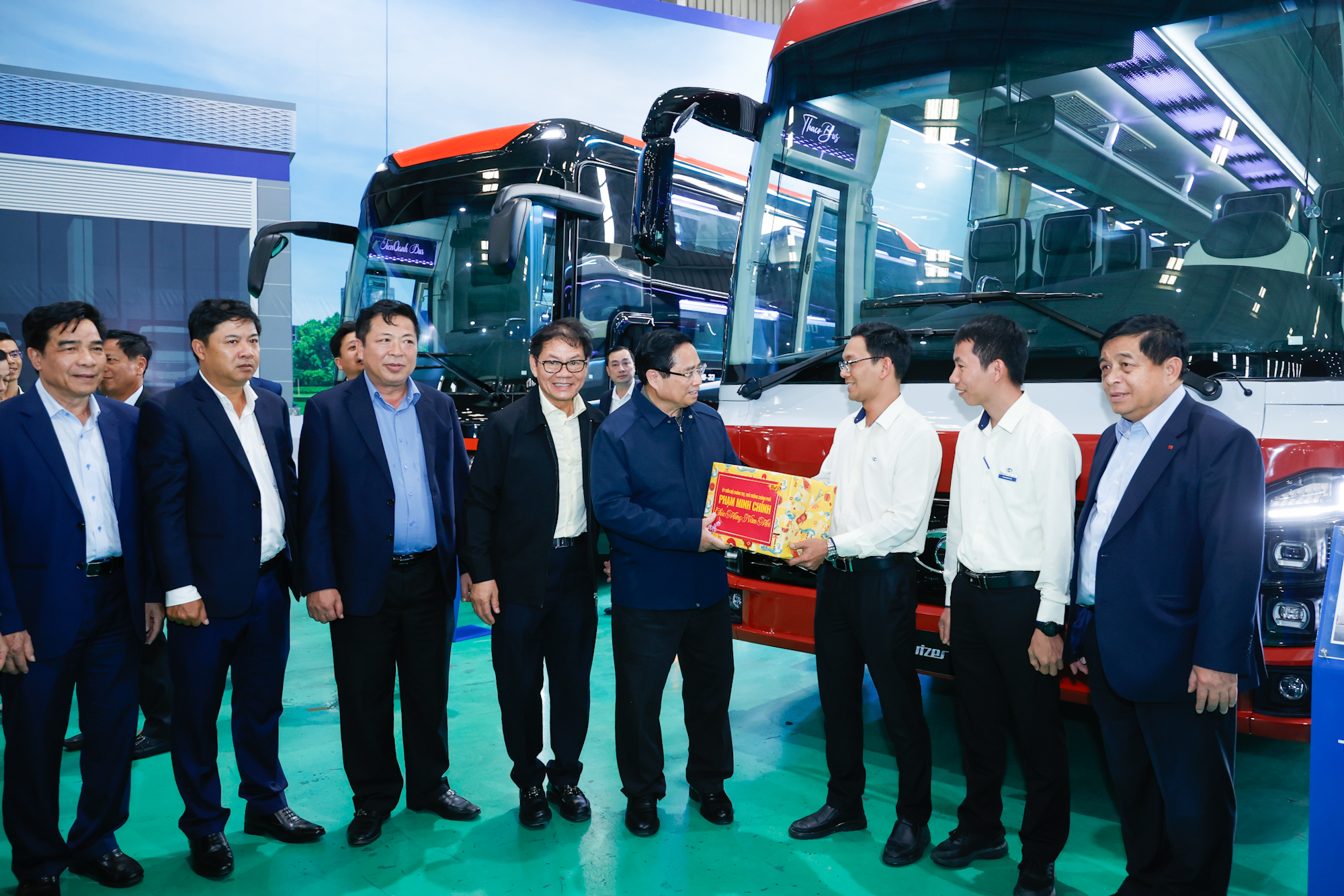 Tập đo&#224;n THACO được đề nghị nghi&#234;n cứu, sản xuất toa t&#224;u đường sắt tốc độ cao - Ảnh 3