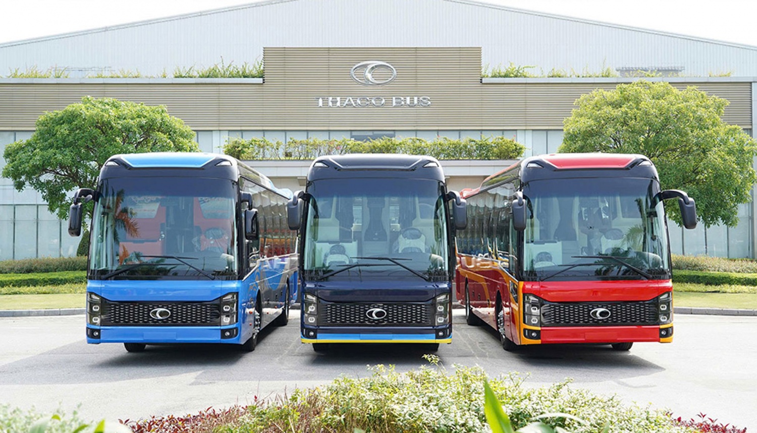 Danh mục sản phẩm THACO Bus thế hệ mới.