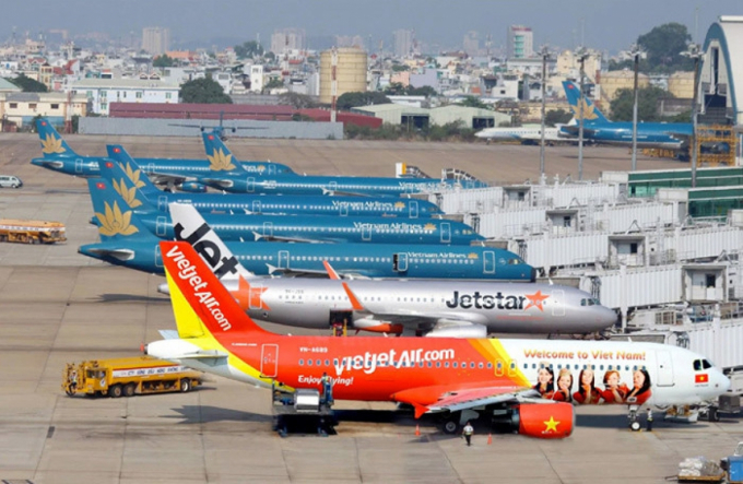 Cục H&agrave;ng kh&ocirc;ng đề xuất &aacute;p s&agrave;n gi&aacute; v&eacute; m&aacute;y bay nội địa 320.000 đồng/v&eacute;/chiều