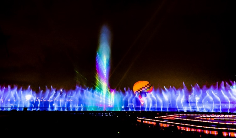 M&agrave;n tr&igrave;nh diễn nhạc nước v&agrave;o tối 1/9 ch&iacute;nh thức đ&aacute;nh dấu cột mốc ho&agrave;n th&agrave;nh giai đoạn 1 khu nhạc nước tại The Global City