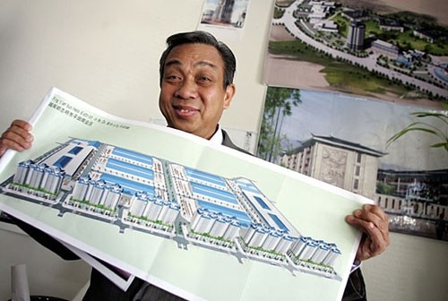 Tỷ ph&uacute; Triệu Như Ph&aacute;t.