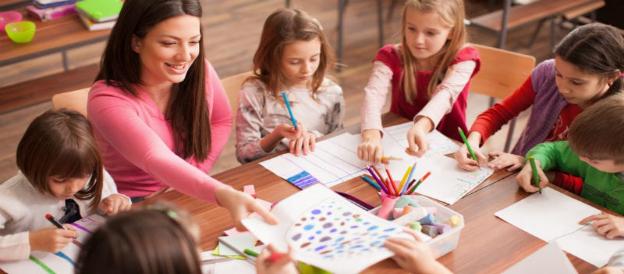 Dạy học kết hợp trong bối cảnh Covid-19 to&#224;n cầu - Ảnh 2