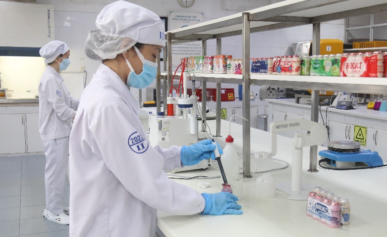 Sản phẩm sữa chua uống men sống được Vinamilk ph&aacute;t triển cho thị trường New Zealand đ&aacute;p ứng c&aacute;c y&ecirc;u cầu về &ldquo;t&iacute;nh xanh, bền vững&rdquo; &nbsp;