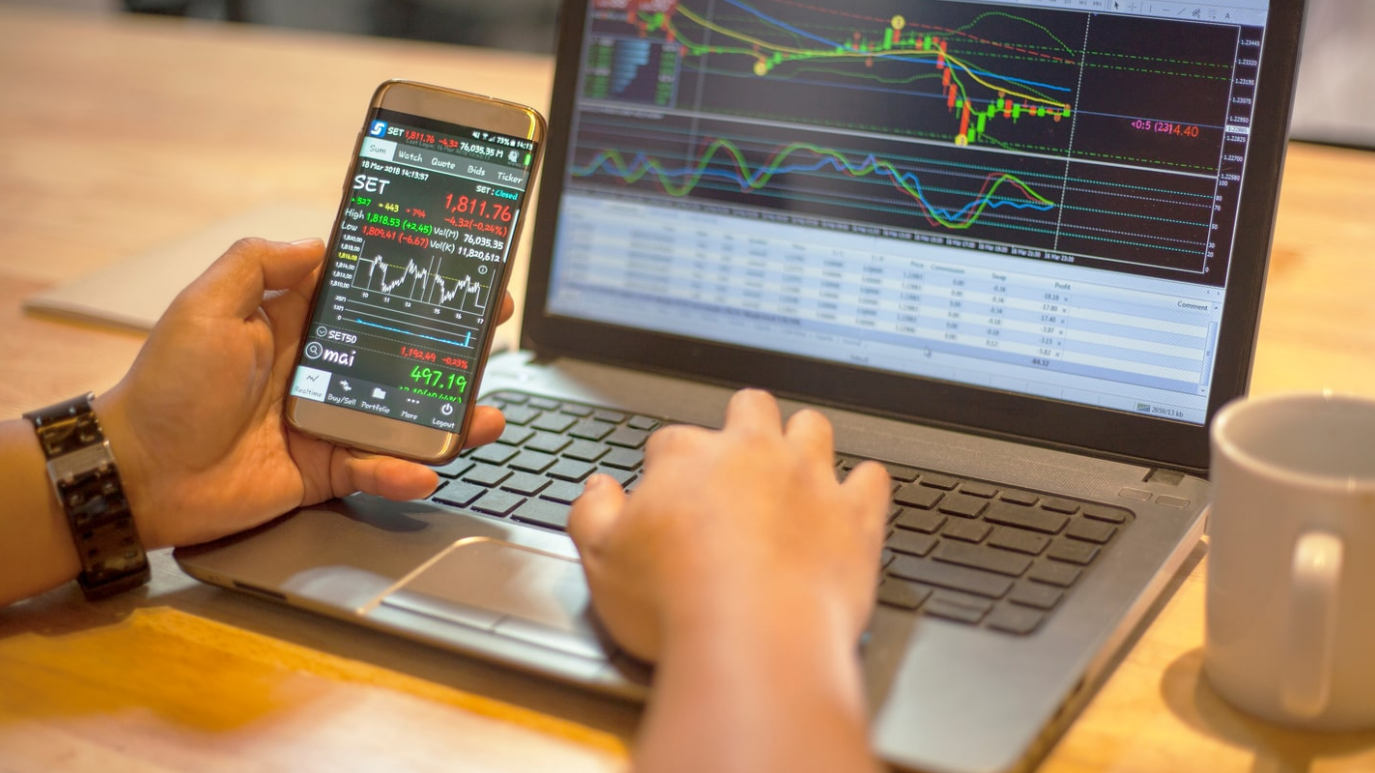 Đầu tư T&agrave;i ch&iacute;nh Ho&agrave;ng Minh cho biết việc cổ phiếu giảm s&agrave;n 5 phi&ecirc;n li&ecirc;n tiếp l&agrave; do cung cầu của thị trường theo quyết định của c&aacute;c nh&agrave; đầu tư nằm ngo&agrave;i sự kiểm so&aacute;t của c&ocirc;ng ty. Ảnh minh họa