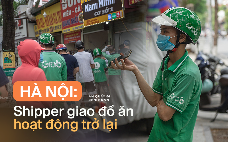 Hà Nội bắt đầu được giao đồ ăn trở lại: Shipper xếp hàng dài chờ mua trong khi khách gọi điện giục liên tục - Ảnh 1