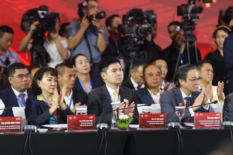 T&amp;T Group đề xuất 3 kiến nghị quan trọng tại Diễn đ&#224;n kinh tế tư nh&#226;n Việt Nam 2025 - Ảnh 1