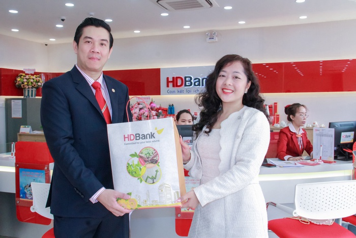 HDBank Ninh Hòa cung cấp đầy đủ danh mục sản phẩm- dịch vụ tài chính tối ưu, hiện đại cho người dân và doanh nghiệp trên địa bàn