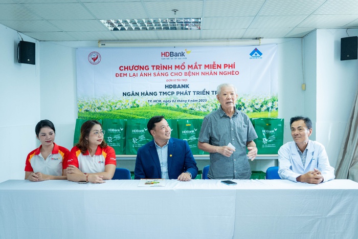 HDBank đ&atilde; c&oacute; 19 năm liền đồng h&agrave;nh c&ugrave;ng Hội Bảo trợ Bệnh nh&acirc;n ngh&egrave;o TP.HCM trong những h&agrave;nh tr&igrave;nh thiện nguyện khắp cả nước