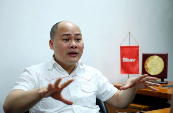 &Ocirc;ng Nguyễn Tử Quảng.&nbsp;