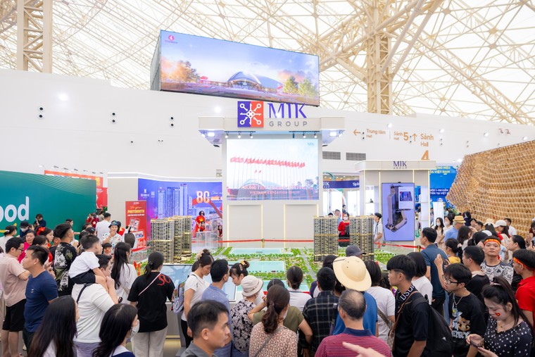MIK Group lọt Top “Kh&#244;ng gian trưng b&#224;y ti&#234;u biểu” tại Triển l&#227;m Th&#224;nh tựu đất nước - Ảnh 2