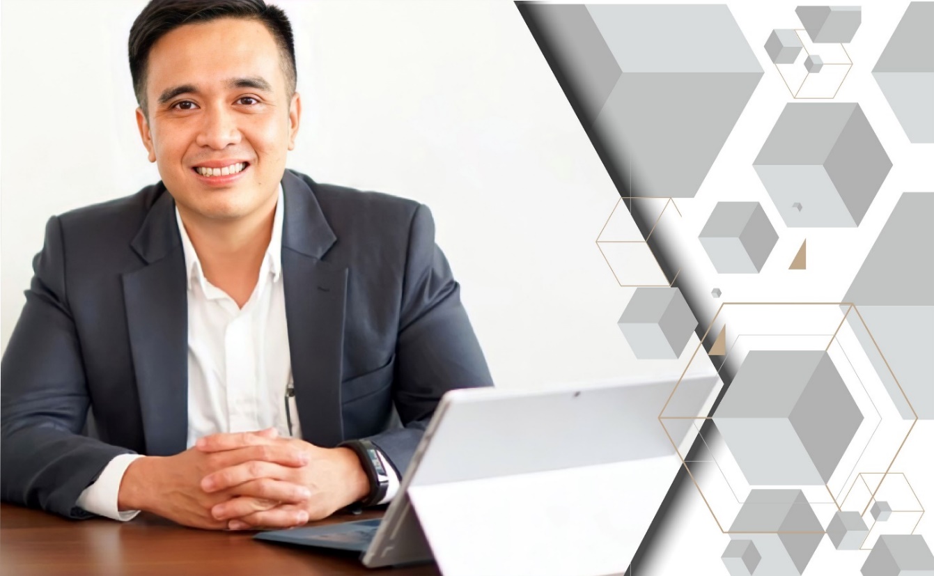 Dược sĩ Nguyễn Luy X&iacute;t - Ph&oacute; Tổng Gi&aacute;m đốc