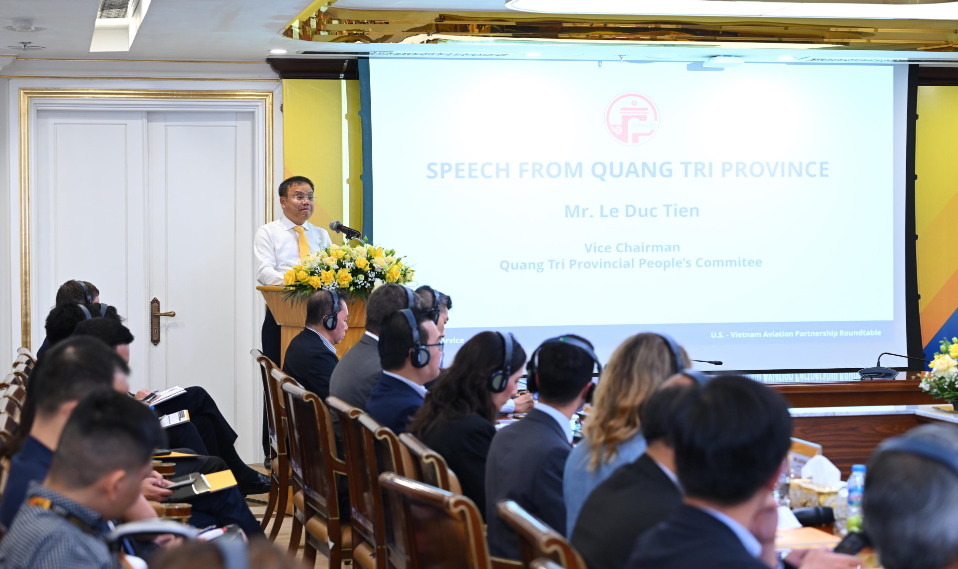 Ph&oacute; Chủ tịch UBND tỉnh Quảng Trị L&ecirc; Đức Tiến khẳng định: &ldquo;S&acirc;n bay Quảng Trị - bốn trong một&rdquo; l&agrave; chiến lược đột ph&aacute; trong tương lai.