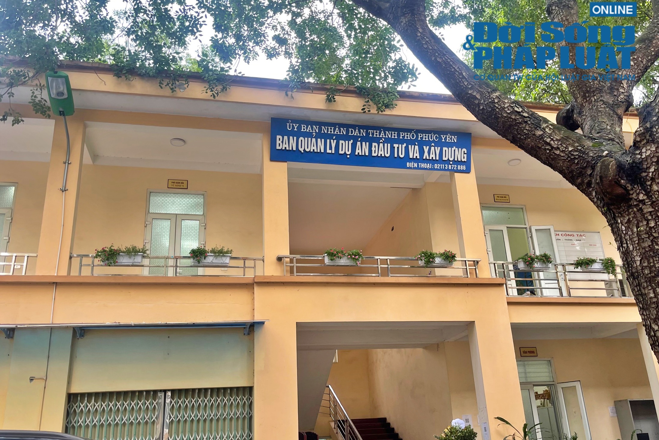 L&atilde;nh đạo ban QLDA c&oacute; dấu hiệu l&agrave;m kh&oacute; ph&oacute;ng vi&ecirc;n d&ugrave; ph&oacute;ng vi&ecirc;n đ&atilde; t&aacute;c nghiệp đ&uacute;ng luật B&aacute;o ch&iacute;.