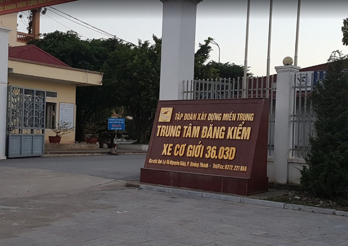 Ban Quản l&yacute; dự &aacute;n Mỹ Thuận (Bộ GTVT) đ&atilde; cảnh c&aacute;o&nbsp;3 th&agrave;nh vi&ecirc;n li&ecirc;n danh nh&agrave; thầu v&igrave; chậm tiến độ thi c&ocirc;ng tuyến tr&aacute;nh TP Long Xuy&ecirc;n, trong đ&oacute; c&oacute; C&ocirc;ng ty CP Tập đo&agrave;n x&acirc;y dựng Miền Trung.