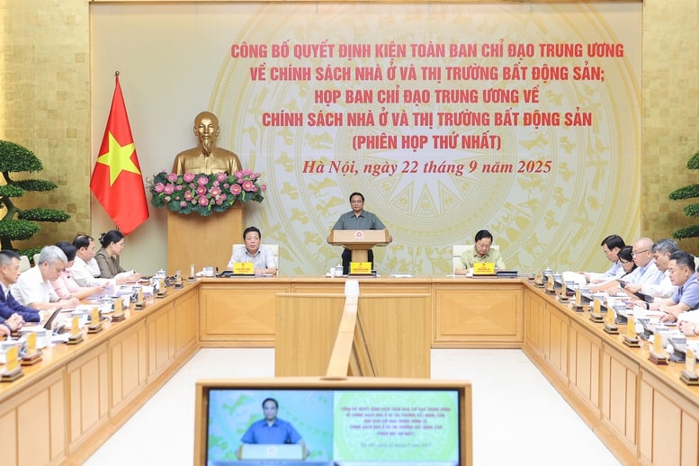 Phi&ecirc;n họp thứ nhất Ban chỉ đạo Trung ương về ch&iacute;nh s&aacute;ch nh&agrave; ở v&agrave; thị trường bất động sản.