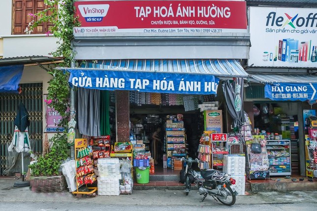 VinShop &#39;phủ đỏ&#39; mọi ng&#245; ng&#225;ch, đưa tạp h&#243;a l&#234;n đời c&#244;ng nghệ - Ảnh 2