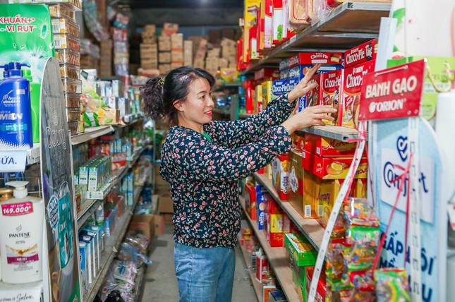 VinShop &#39;phủ đỏ&#39; mọi ng&#245; ng&#225;ch, đưa tạp h&#243;a l&#234;n đời c&#244;ng nghệ - Ảnh 6