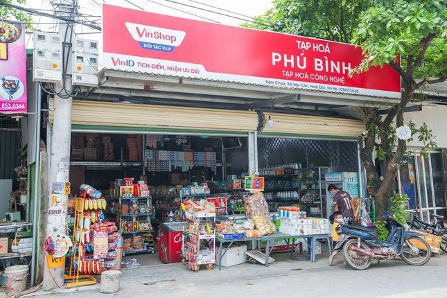 VinShop &#39;phủ đỏ&#39; mọi ng&#245; ng&#225;ch, đưa tạp h&#243;a l&#234;n đời c&#244;ng nghệ - Ảnh 9