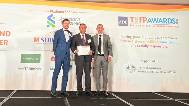 Techcombank được ADB trao tặng “ng&#226;n h&#224;ng đối t&#225;c h&#224;ng đầu tại Việt Nam” năm thứ 3 li&#234;n tiếp - Ảnh 1