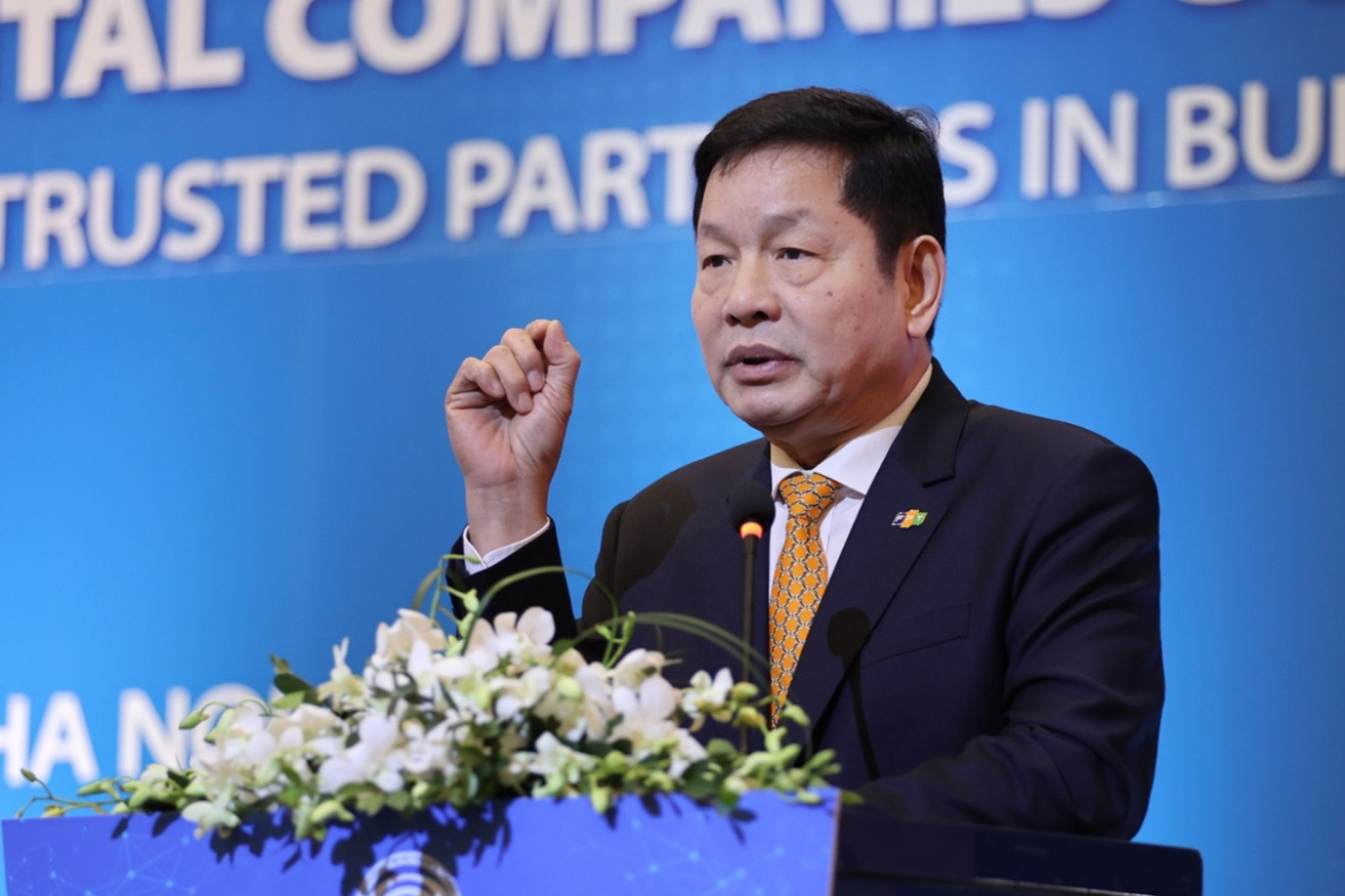 &Ocirc;ng Trương Gia B&igrave;nh trở&nbsp;lại top 10 người gi&agrave;u nhất s&agrave;n chứng kho&aacute;n Việt sau 15 năm.