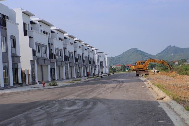 C&ocirc;ng ty HANO-VID x&acirc;y dựng c&ocirc;ng tr&igrave;nh khi chưa được giao đất, cho thu&ecirc; đất.