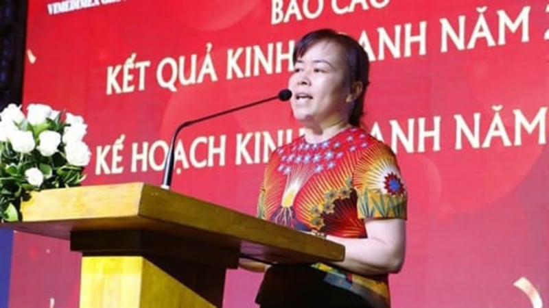 B&agrave; Nguyễn Thị Loan.