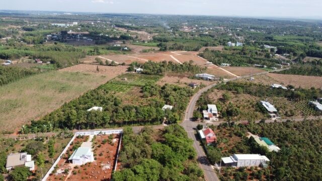 L&atilde;nh đạo tỉnh B&agrave; Rịa-Vũng T&agrave;u 'lệnh' r&agrave; so&aacute;t loạt dự &aacute;n của Địa ốc Vạn T&iacute;n Ph&aacute;t.