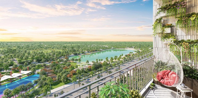 G&oacute;c nh&igrave;n từ ban c&ocirc;ng căn hộ view c&ocirc;ng vi&ecirc;n &nbsp;