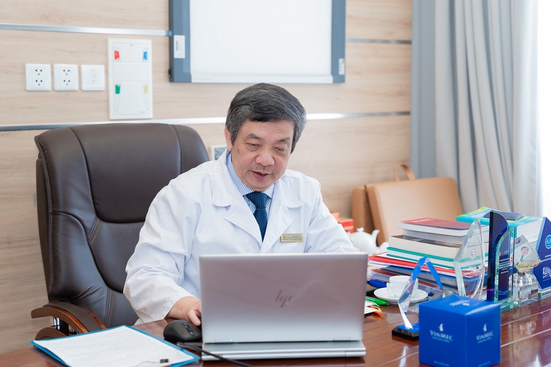 PGS.TS. TTUT. BS Hồ Thượng Dũng