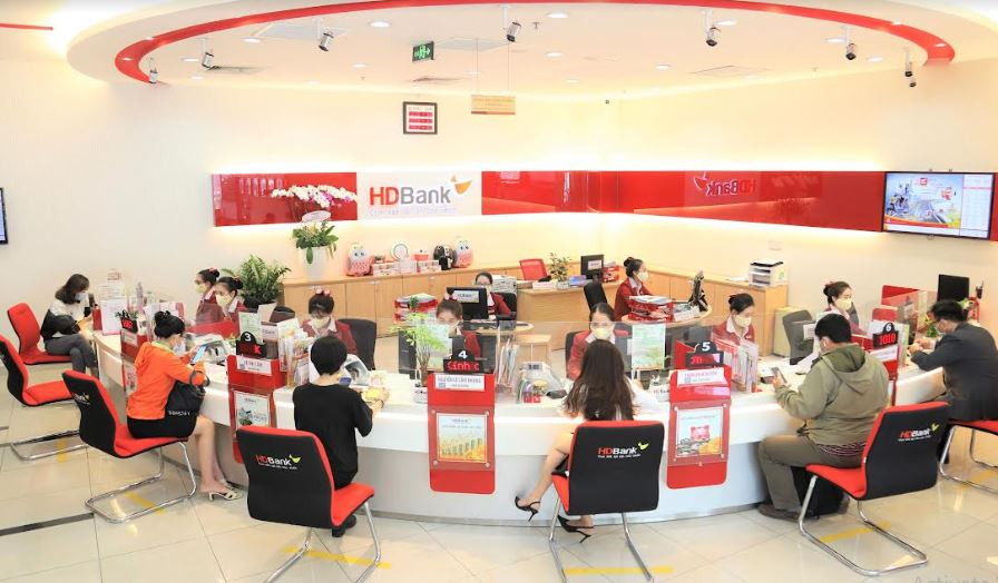 Trải nghiệm tiện &#237;ch t&#224;i khoản 0 ph&#237;, nhận qu&#224; tiền tỷ từ HDBank - Ảnh 2