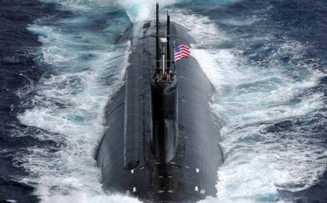 NÓNG: Tàu ngầm tấn công hạt nhân Hải Quân Mỹ gặp nạn ở Biển Đông, rất nhiều thủy thủ bị thương - Ảnh 1