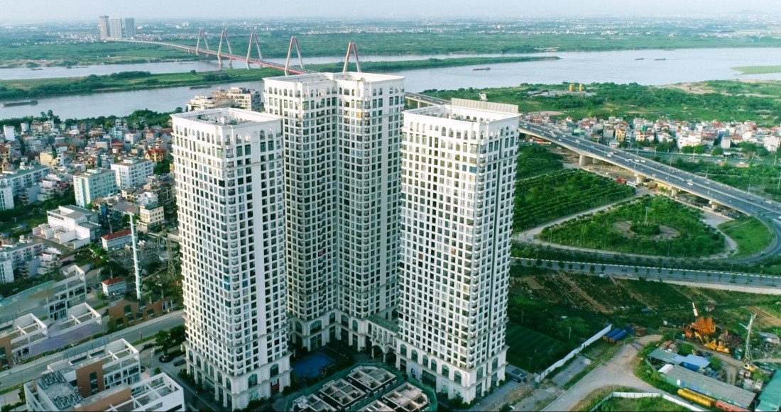 Dự &aacute;n Sunshine Riverside nổi bật với vị tr&iacute; đắc địa, sở hữu tầm view bao qu&aacute;t th&agrave;nh phố.