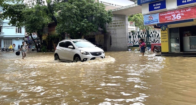 H&#224;ng loạt khu đ&#244; thị cứ mưa l&#224; ngập: D&#226;n sợ nhưng vẫn mua v&#236; &#39;kh&#244;ng c&#243; lựa chọn&#39; - Ảnh 1