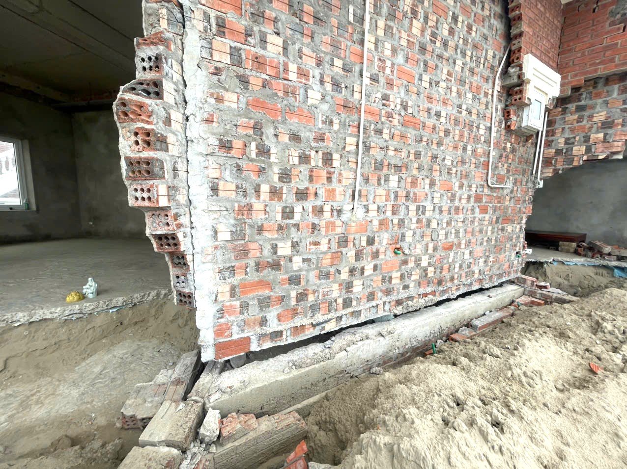 Hoa Ti&#234;n Paradise: &#39;Giấc mơ thi&#234;n đường&#39; đổ n&#225;t v&#236; b&#227;o Bualoi - Ảnh 7