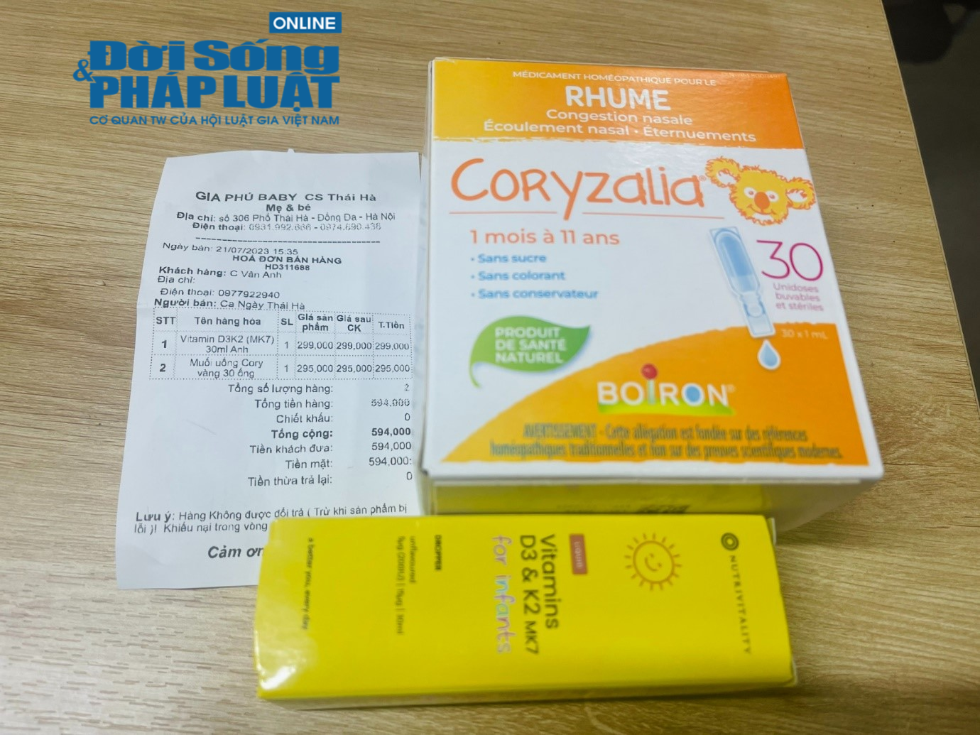 H&igrave;nh ảnh sản phẩm Vitamin D3&amp;K2MK7 v&agrave; Muối Coryzalia v&agrave;ng mua tại cửa h&agrave;ng Gia Ph&uacute; baby.