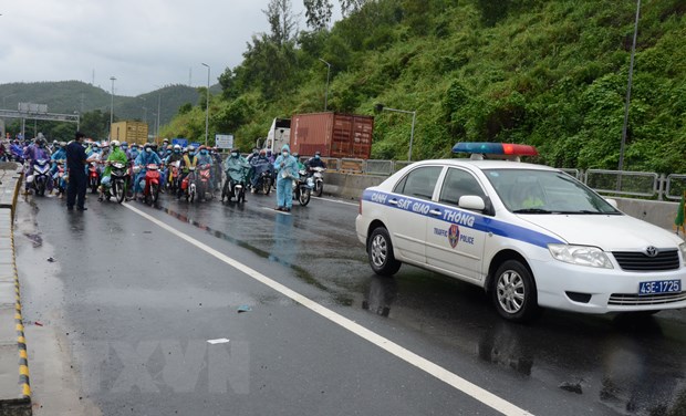 Nhiều địa phương miễn ph&#237; c&#225;ch ly cho lao động trở về từ v&#249;ng dịch - Ảnh 2