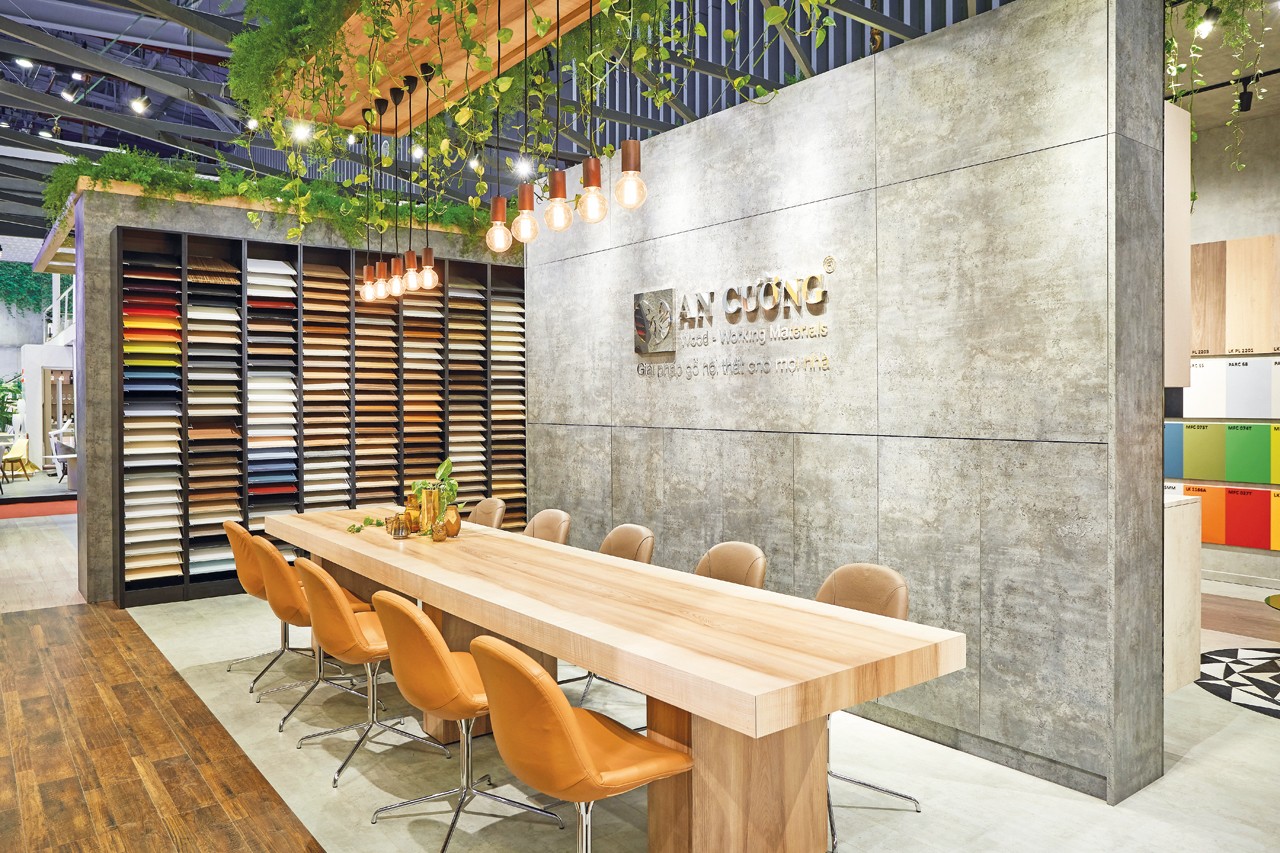 Gỗ An Cường đang vận h&agrave;nh 2 cụm nh&agrave; m&aacute;y với c&ocirc;ng suất khoảng 300.000 m3 gỗ mỗi năm.