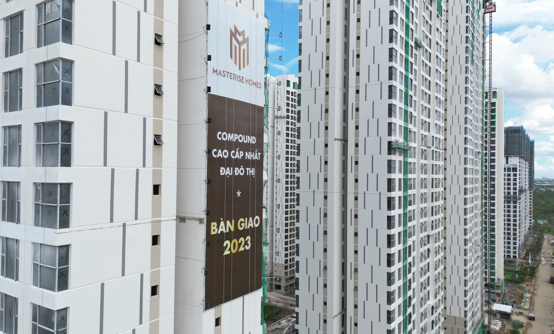 Masteri Centre Point đang ho&agrave;n thiện với chất lượng cao nhất v&agrave; sẽ b&agrave;n giao ngay trong năm 2023, đang &aacute;p dụng ch&iacute;nh s&aacute;ch ưu đ&atilde;i "khủng" cho người mua nh&agrave;. &nbsp;