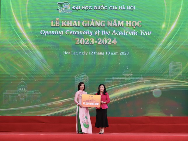 SHB tăng cường đồng h&#224;nh, hỗ trợ sinh vi&#234;n Đại học quốc gia H&#224; Nội - Ảnh 1