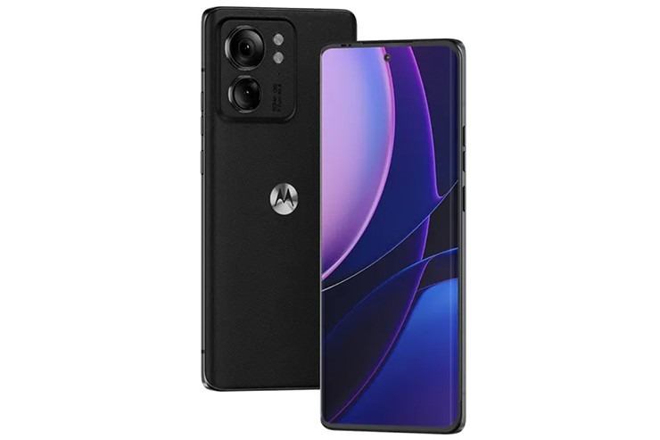 Motorola Razr (2023) trở th&agrave;nh smartphone m&agrave;n h&igrave;nh gập rẻ nhất cho đến nay.