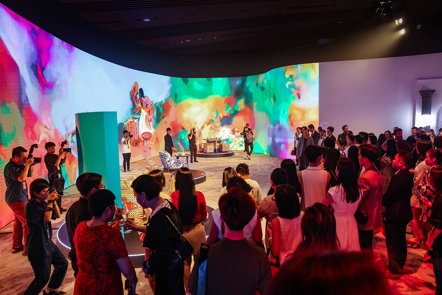 Triển l&atilde;m Nội thất v&agrave; nghệ thuật độc đ&aacute;o hiện đang thu h&uacute;t h&agrave;ng trăm lượt kh&aacute;ch tới The Global City tham quan mỗi ng&agrave;y.