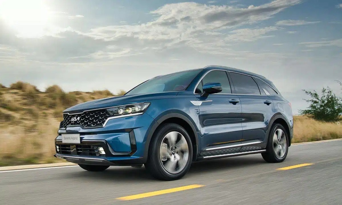Mẫu xe Kia Sorento Hybrid đang c&oacute; mức giảm gi&aacute; tốt nhất - Ảnh: Thaco Auto