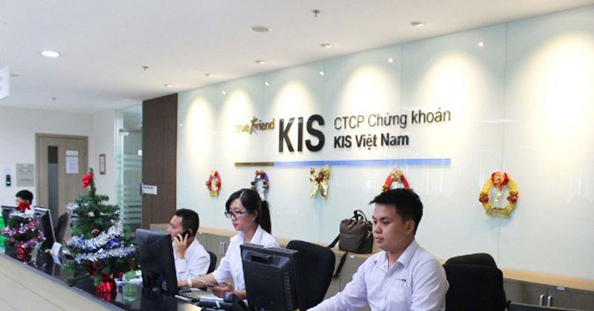 Chứng kho&aacute;n KIS Việt Nam bị phạt v&igrave; sai phạm li&ecirc;n quan đến ph&aacute;t h&agrave;nh tr&aacute;i phiếu T&acirc;n Ho&agrave;ng Minh