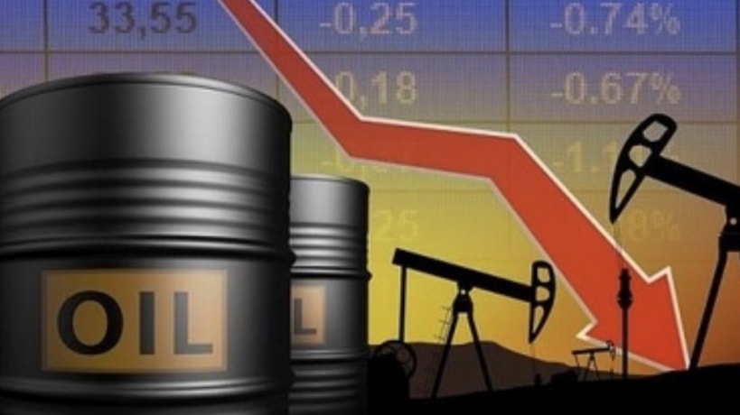 Gi&#225; xăng dầu h&#244;m nay 20/10: Gi&#225; dầu trượt dốc gần 3% - Ảnh 1