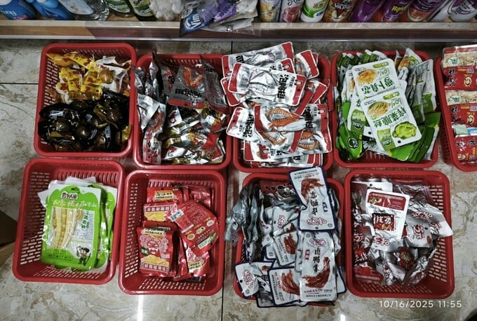 Thực phẩm nhập lậu