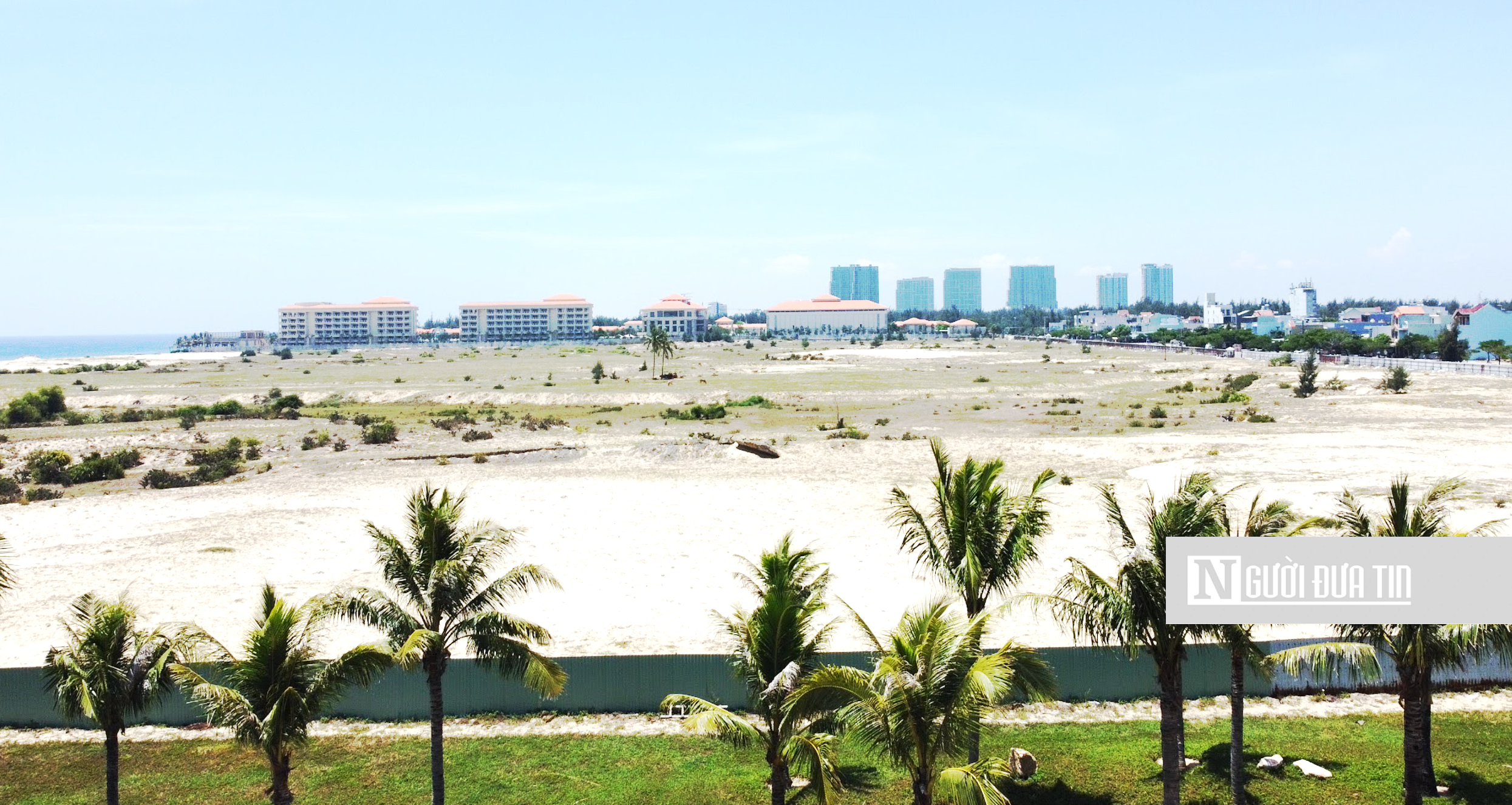 Một dự &aacute;n chậm tiến độ ở dọc bờ biển Tp.Đ&agrave; Nẵng.&nbsp;