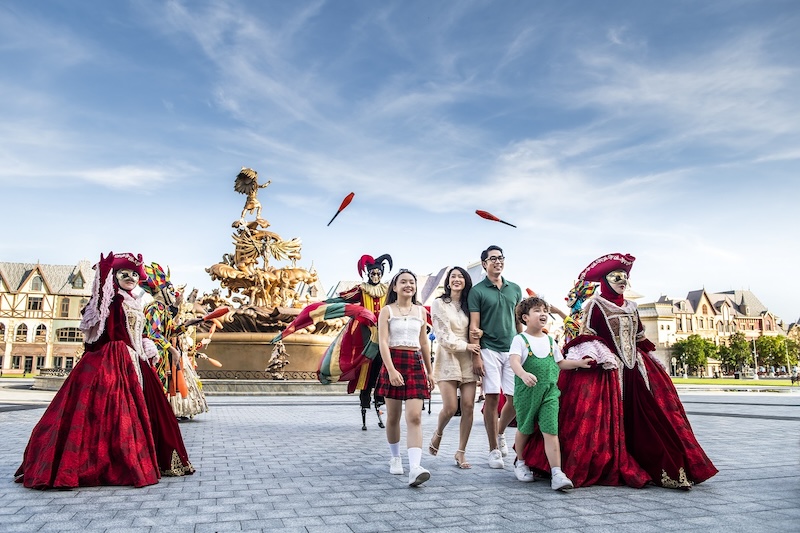 Bắc đảo Ph&uacute; Quốc n&aacute;o nhiệt kh&ocirc;ng ngừng nghỉ với h&agrave;ng trăm show diễn, hoạt động vui chơi, giải tr&iacute; xuy&ecirc;n ng&agrave;y đ&ecirc;m &nbsp;