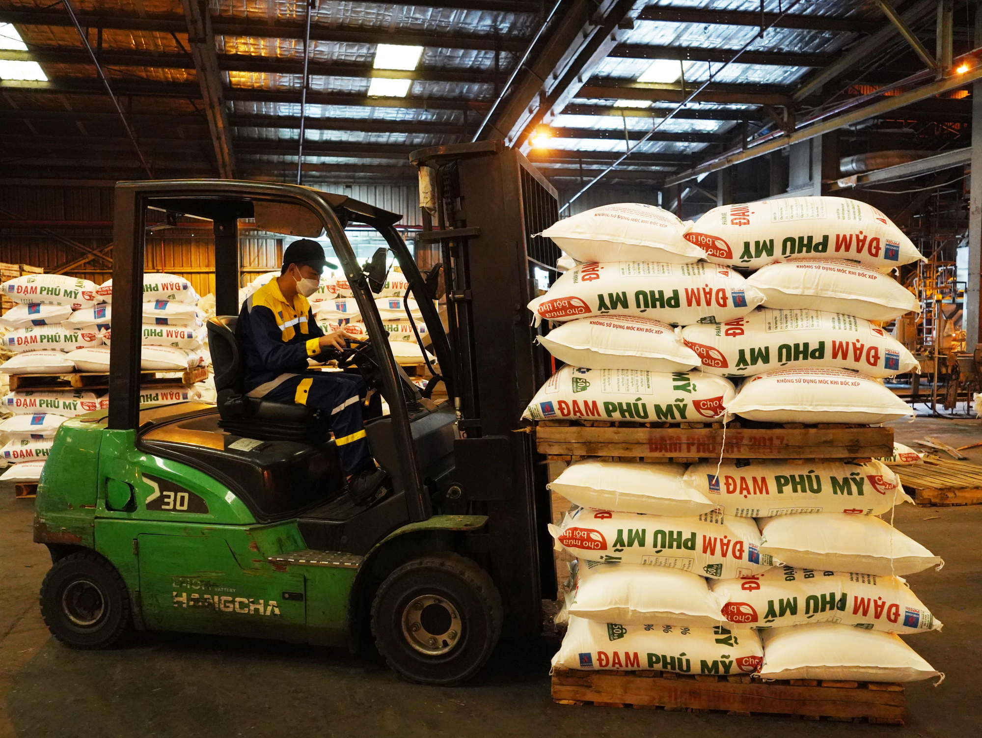 PVFCCo c&#244;ng bố BCTC qu&#253; 3, tiếp tục đ&#224; tăng trưởng mạnh mẽ - Ảnh 2