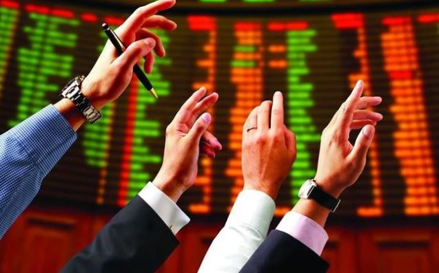 Sếp lớn bị c&#244;ng ty chứng kho&#225;n b&#225;n giải chấp cổ phiếu - Ảnh 1